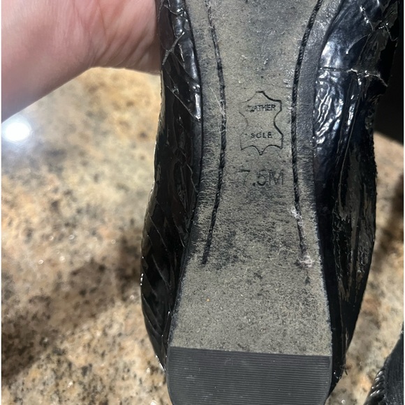 Tory Burch Patent Leather Caroline Ballet Flats, sz 7.5 - Picture 5 of 5